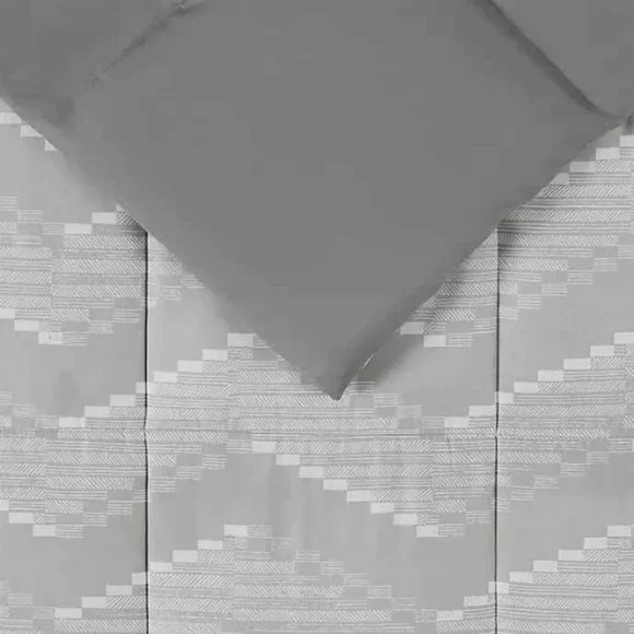 Reversible 2-Piece Chevron Twin Comforter Set in Grey